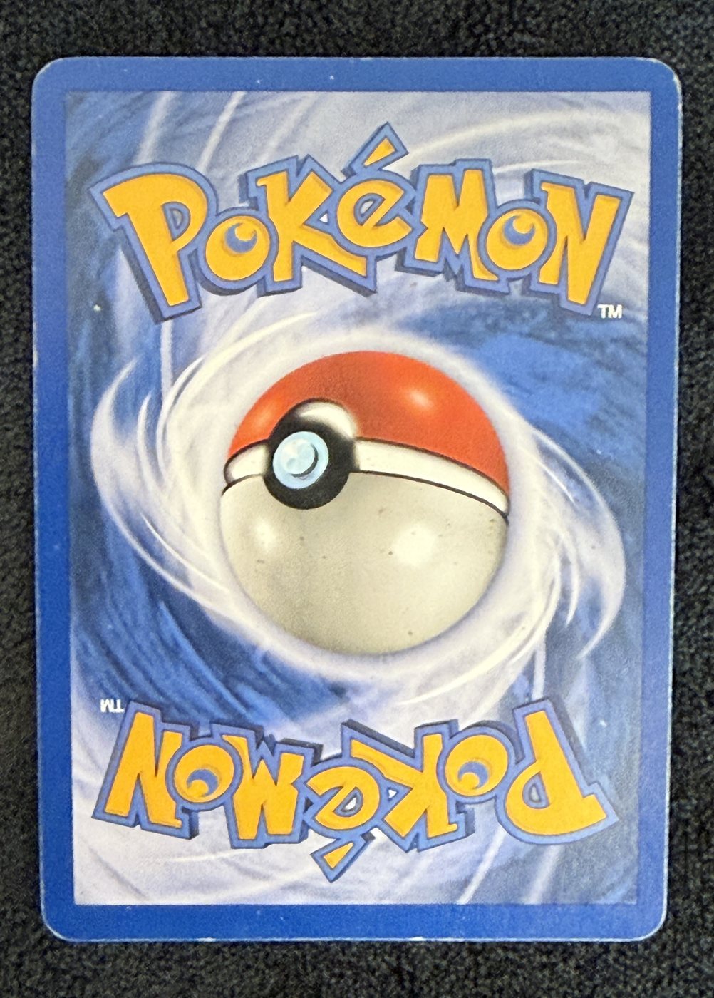 Charizard, verso da carta