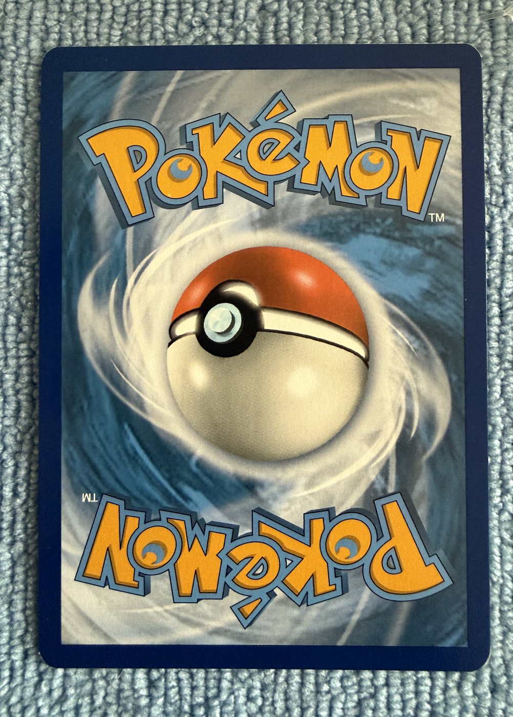 Charizard, verso da carta