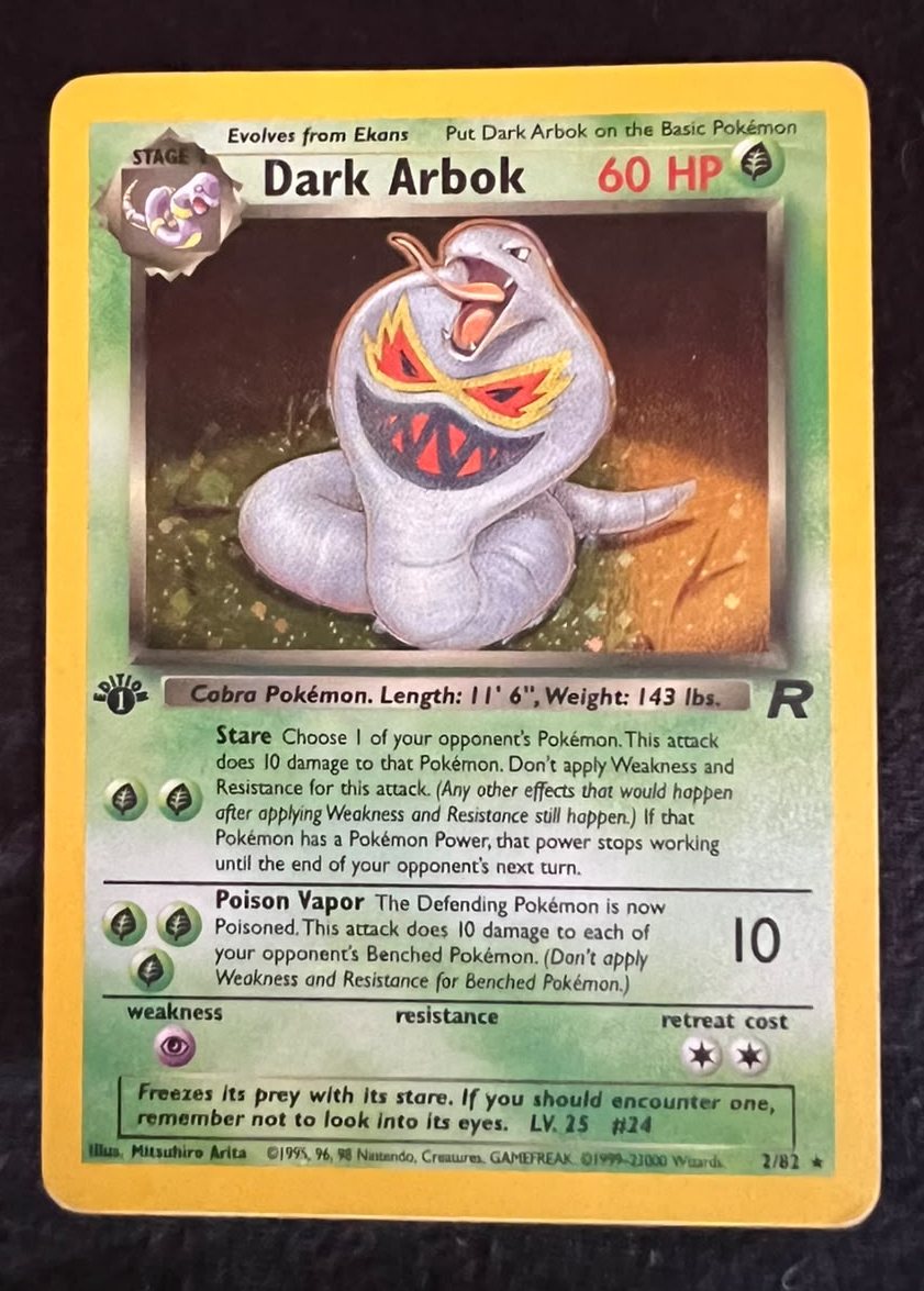 Dark Arbok, frente da carta