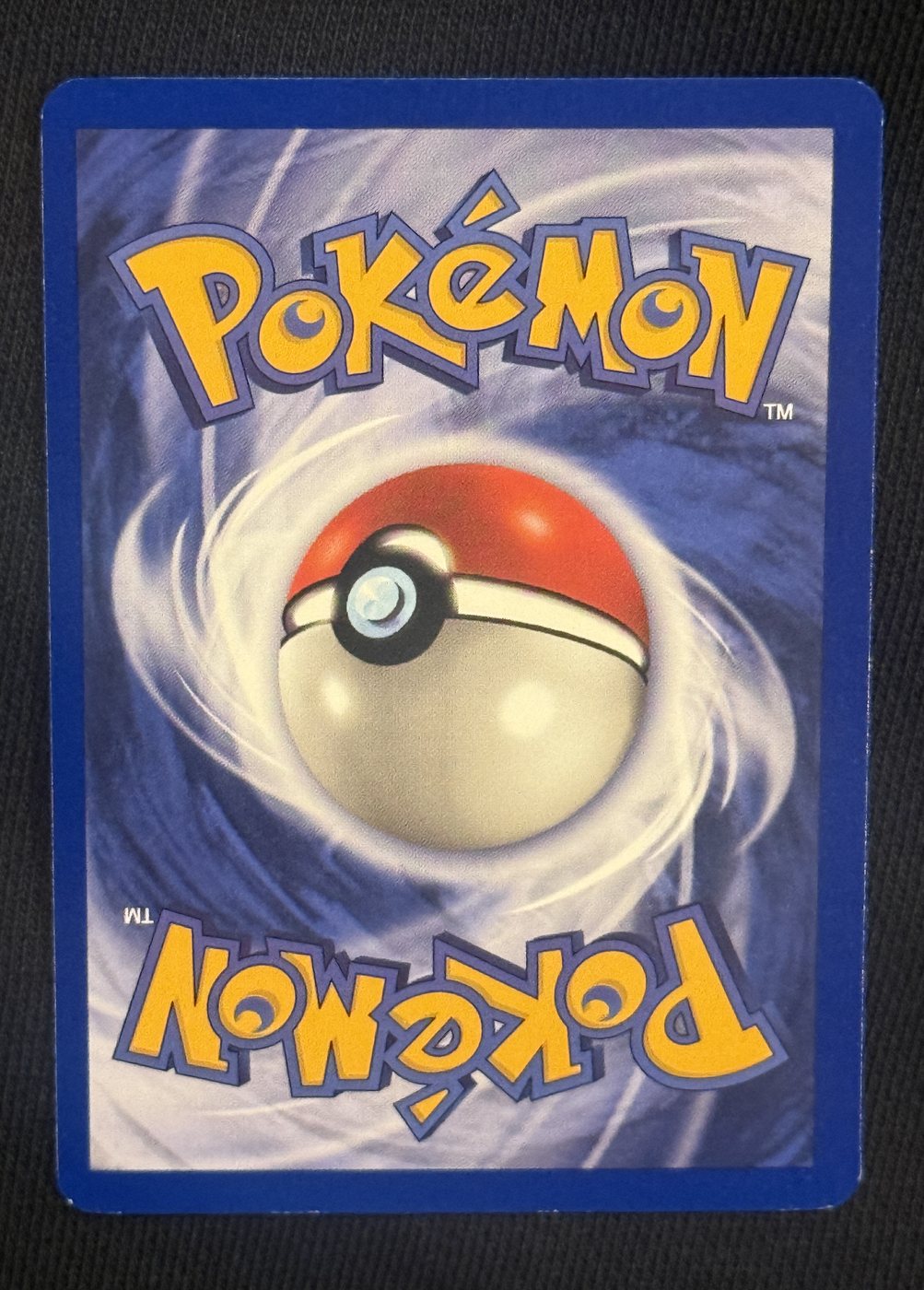 Dragonite, verso da carta