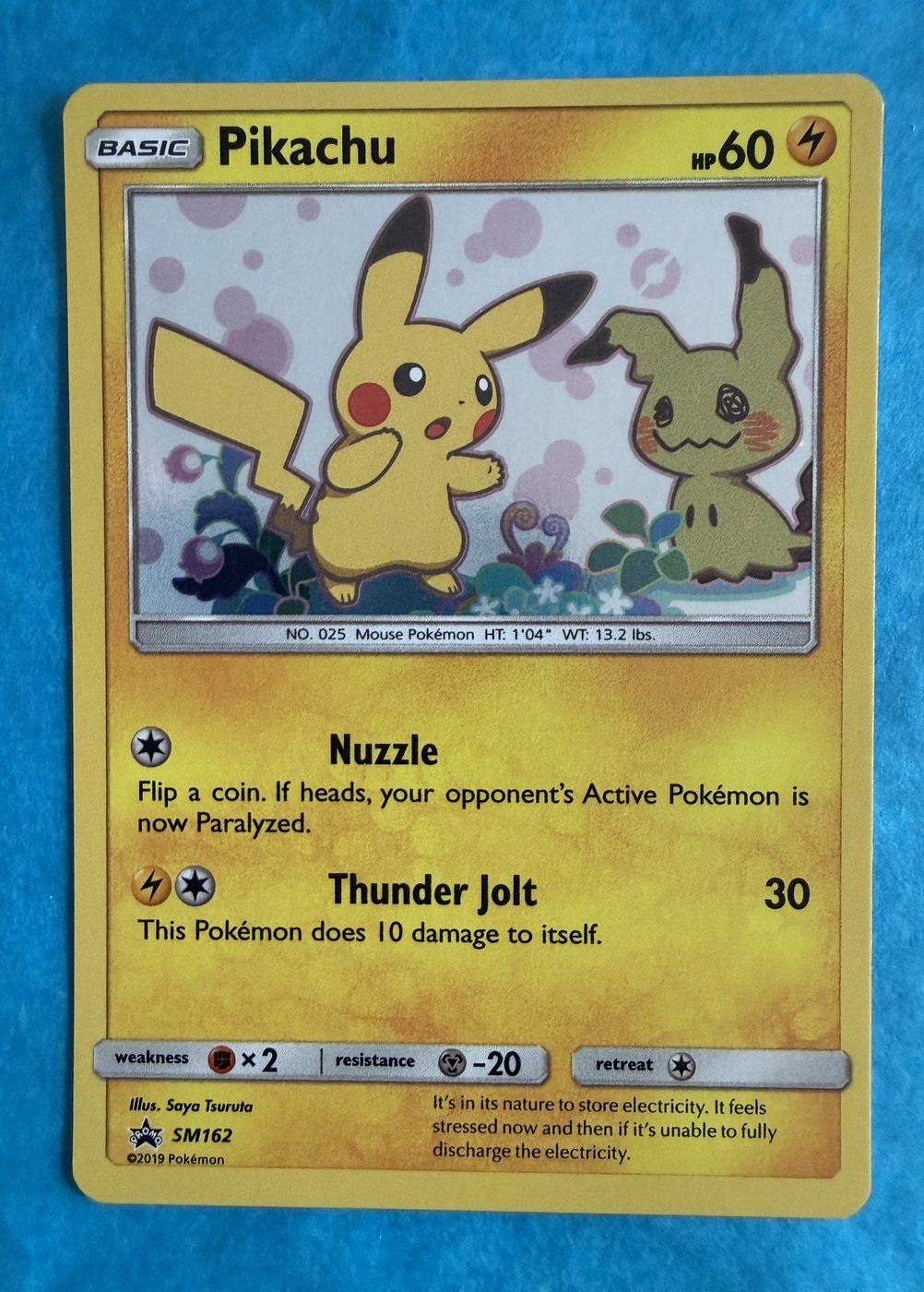 Pikachu, frente da carta